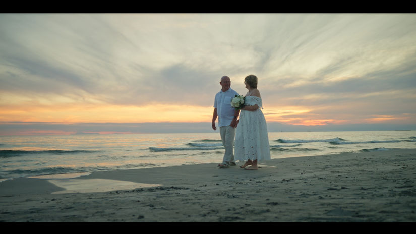 DENISE E MARC